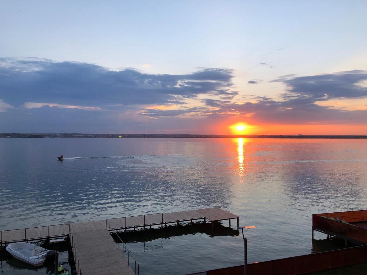 Mamaia Lake View Leilighet Eksteriør bilde