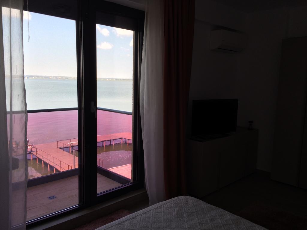 Mamaia Lake View Leilighet Eksteriør bilde